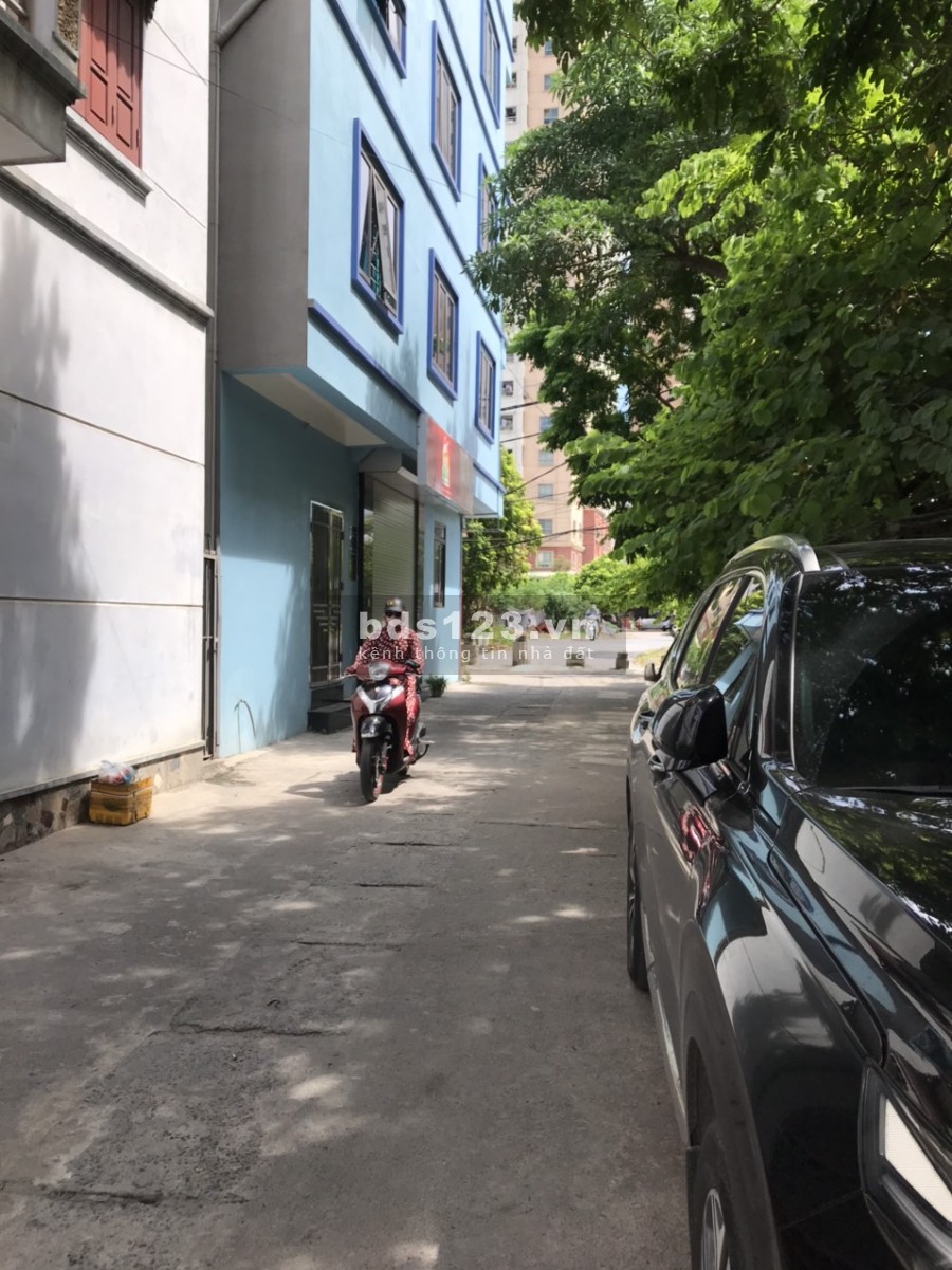 Bán nhà đất thổ cư Hà Đông. Phố Nguyễn văn Trỗi. Nhà 4 tầng, dt 38 m2, 3.5 tỷ.