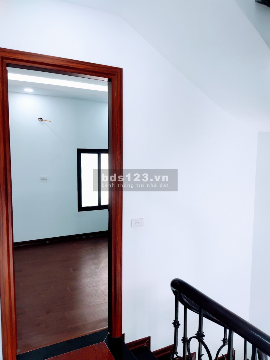 Bán căn nhà 41m2 Xuân Phương Nam Từ Liêm 150m ra đường Trần Hữu Dực, 2 phút di chuyển vào Mỹ Đình