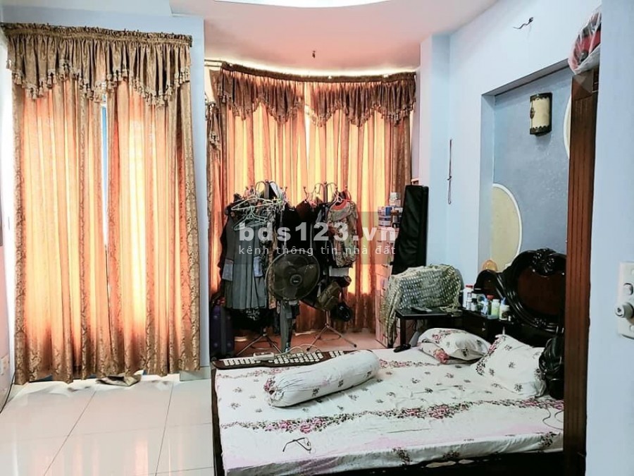 Bán nhà hẻm dưới 10 tỷ có ngay nhà 1 lầu tại Thích Quảng Đức gần ủy ban p5, Phú Nhuận