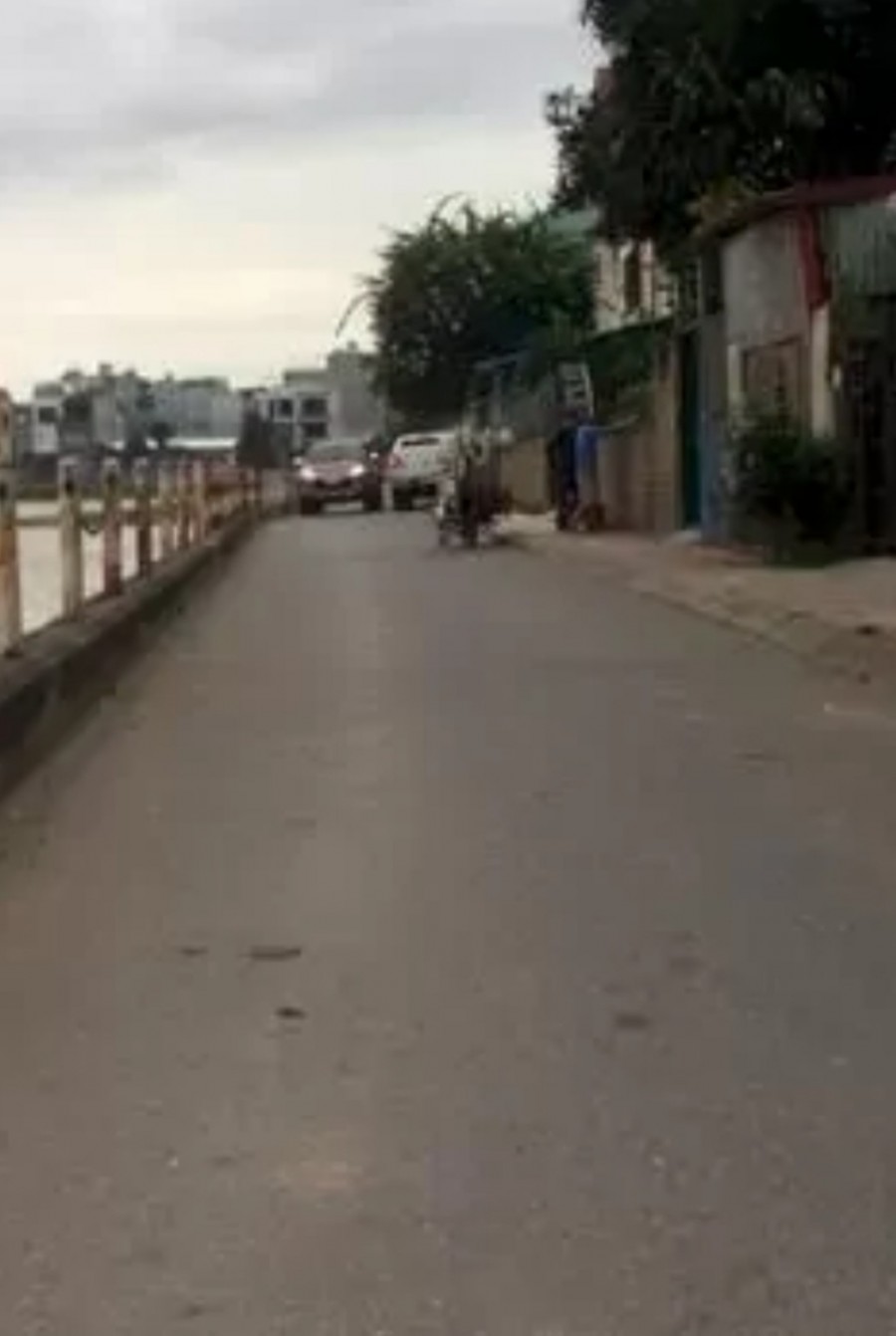 Siêu đẹp rộng mảnh đất view hồ giá bán chỉ 15.8tỷ 102m ngay Mặt Hồ Hoàng Cầu