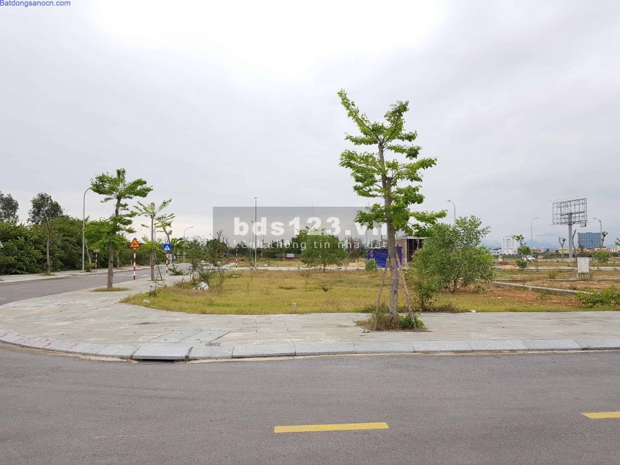 Bán đất Trần Hưng Đạo thành phố Đồng Hới vị trí trung tâm, giá bán nhanh 5 tỷ