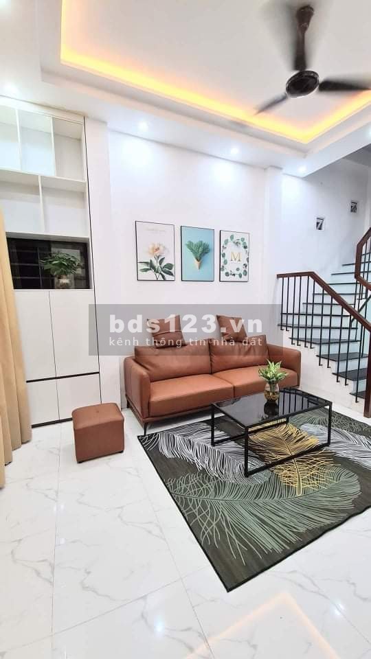 Bán nhà ngõ 299 Hoàng Mai 2 mặt thoáng, khu dân trí, giá bán 5.7…