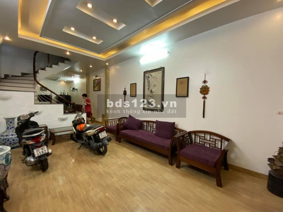 Nhà nguyên căn đẹp lô góc Xã Đàn, mt rộng, dt 62m2, giá bán 5 tỷ, an sinh cực đỉnh