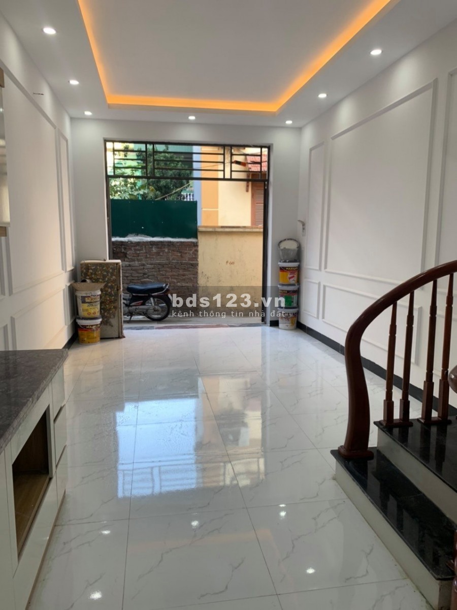 Nhỉnh 2 Tỷ có nhà Trung tâm Quận 5 Tầng xây mới Sổ đỏ chính chủ nội thất Châu Âu.