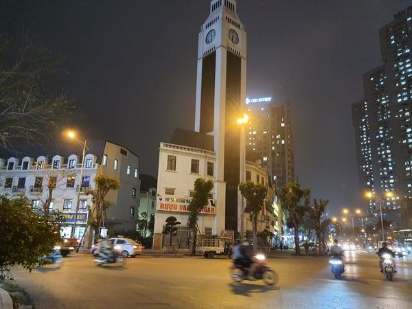 Bán BT KĐT Văn Phú Đẳng Cấp Sang Trọng, Đường 24m, Vỉa Hè, Thoáng Sán Rực Rỡ
