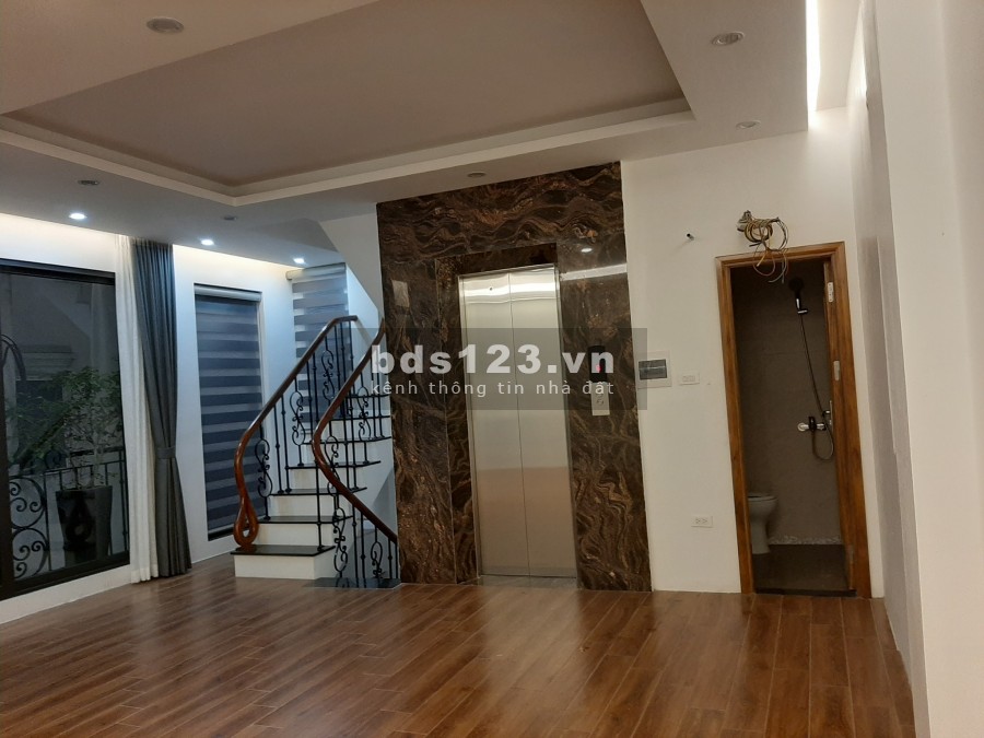 Bán nhà Lò Đúc, 7 tầng, Thang máy, Nhà mới, Gần Phố, MT rộng chỉ hơn 9 tỷ. Lh 0902229291.