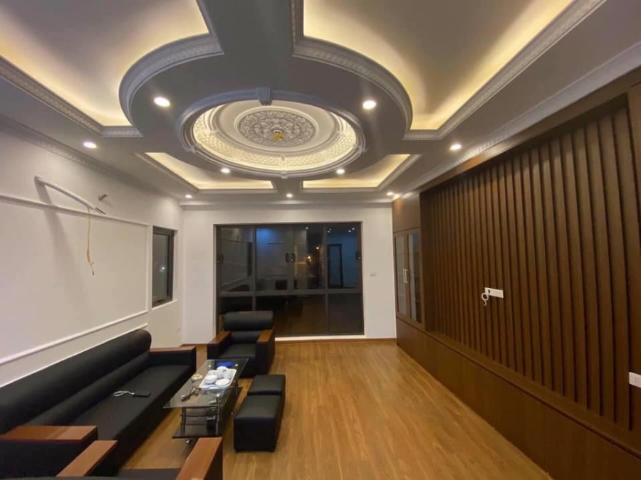 Bán nhà đẹp Dương Quảng Hàm Cầu Giấy gara ô tô kinh doanh thang máy. Giá chỉ 12..xxx Tỷ