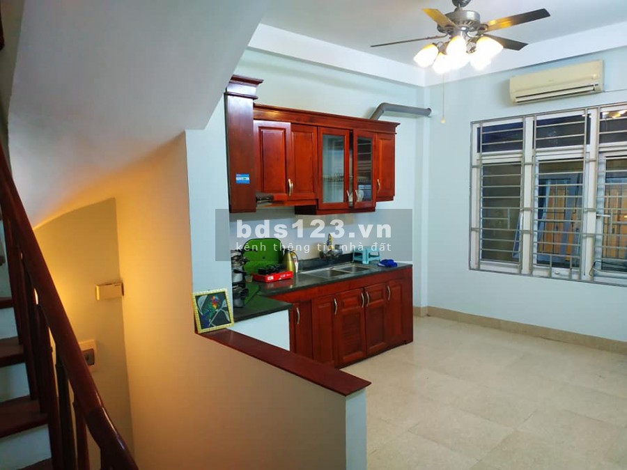 Nhỉnh 3 tỷ có nhà siêu đẹp Ngọc Thuỵ Long Biên, ô tô đỗ cầu Long Biên