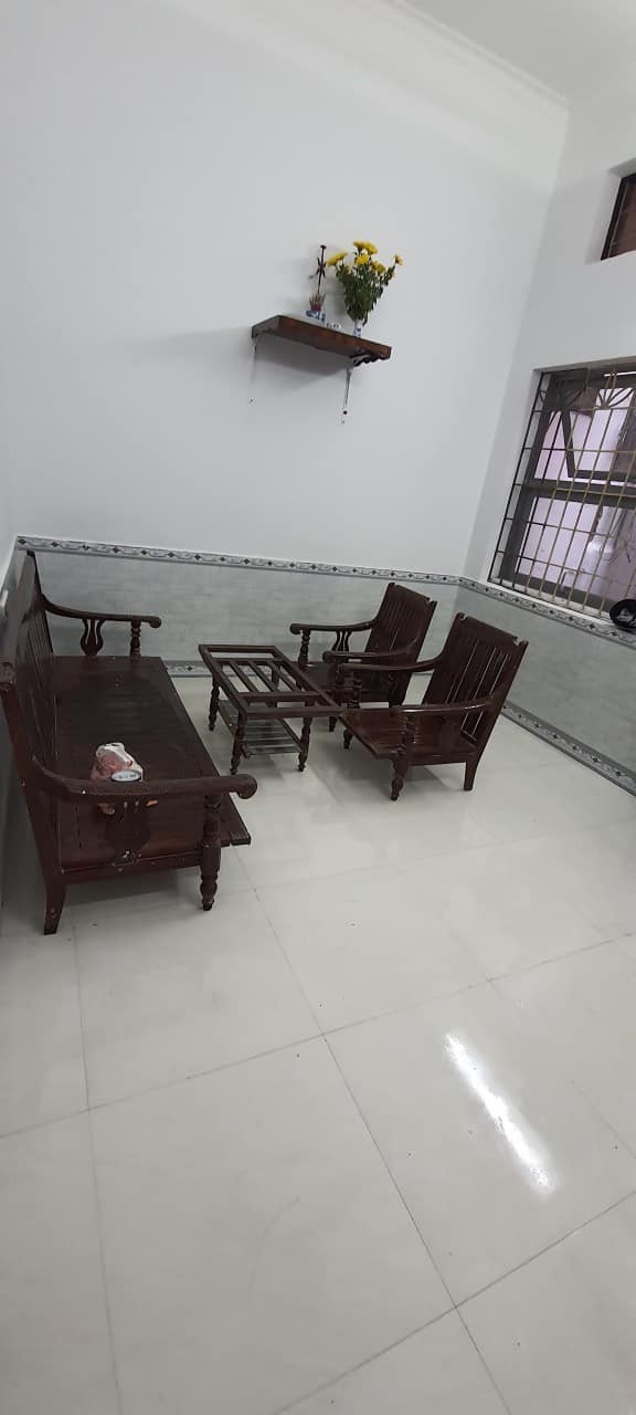 Bán nhà phố Chính Kinh, Thanh Xuân dt 45m2 Mặt tiền 4.5m Ô tô gần. Giá nhỉnh 3 tỷ.