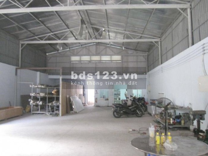Bán đất Biệt thự khu 31ha Trâu Quỳ dt 238m2 tặng nhà xưởng 15tr/tháng. 0982852808