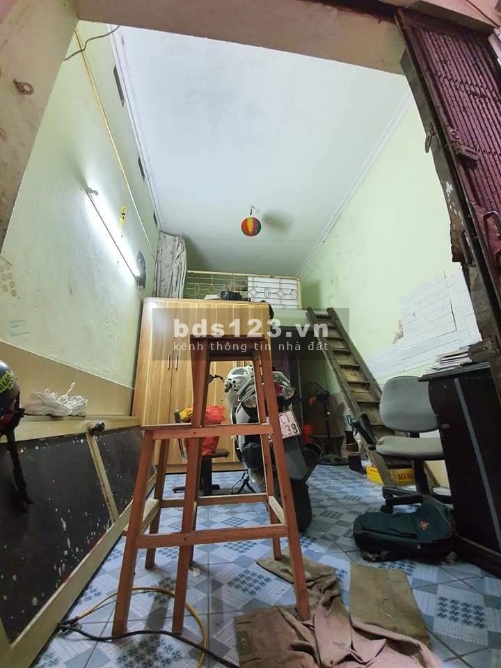 Bán nhà Lạc Long Quân, ngõ thông, nhà đẹp, diện tích 39m2, giá bán 12 tỷ, lhcc