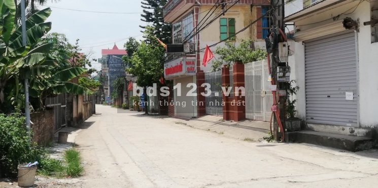 Bán đất đẹp Quang Minh, diện tích 140m2, đường to rộng 3 ô tô tránh giá 2.65 tỷ