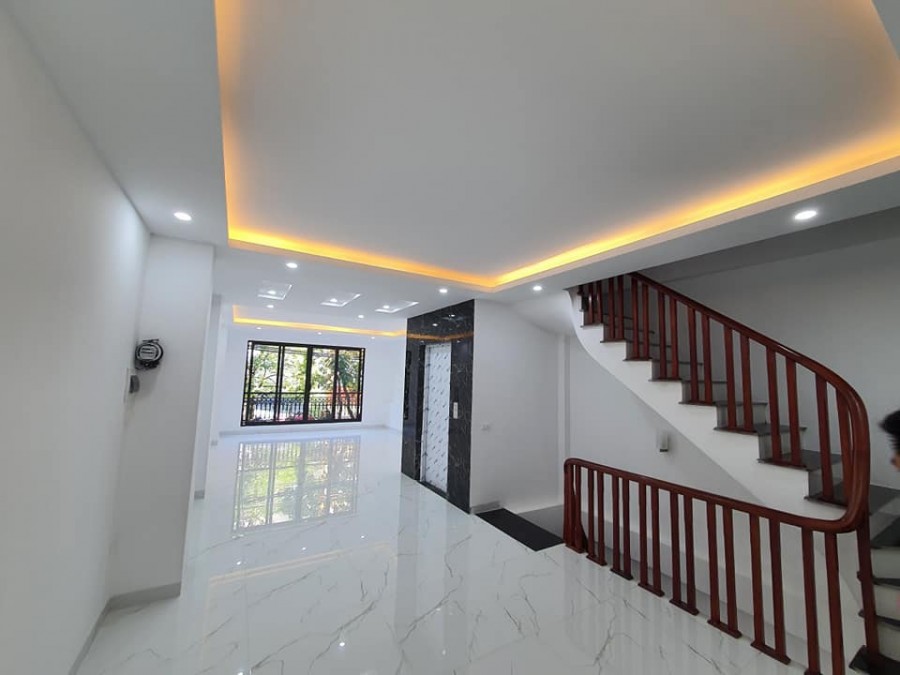 Vỉa hè kinh doanh thang máy xịn Khu đấu giá Ngô Thì Nhậm, Hà Đông 48m2 6 tầng nhỉnh 11 tỷ