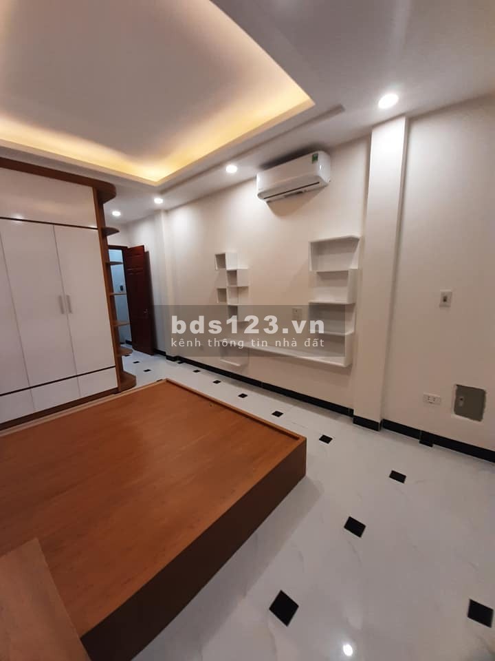 Bán nhà Xuân La vị trí đẹp 7m ô tô diện tích sử dụng 45m2 giá bán 3.2 tỷ