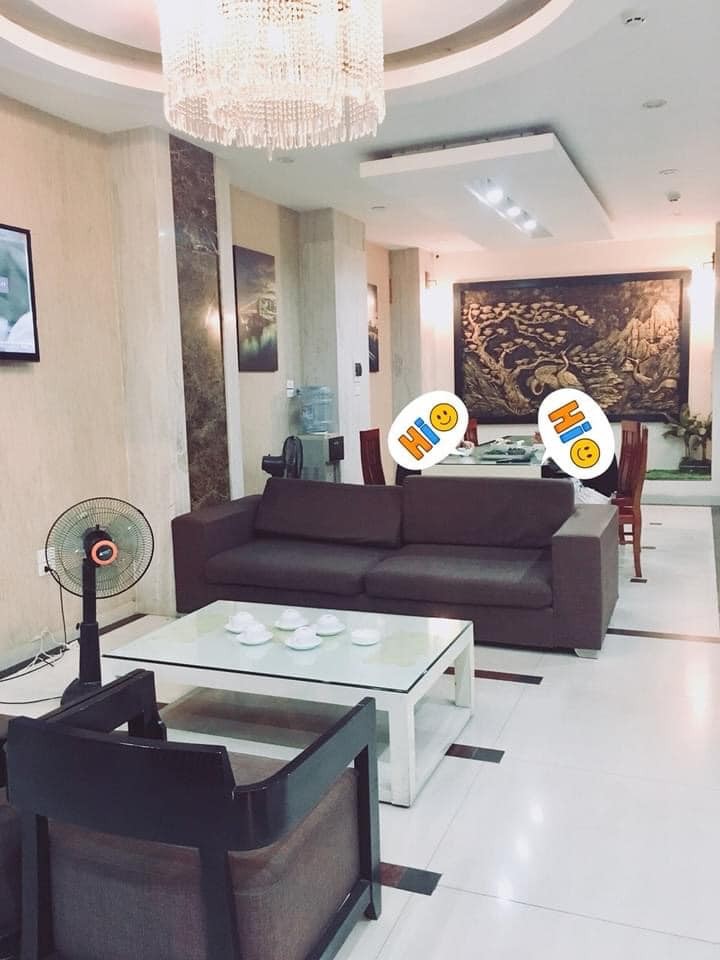 Bán khách sạn Trần Duy Hưng dt 100m2 10 tầng, mt 8m, kd 120tr/th, ô tô, thang máy, tầng hầm