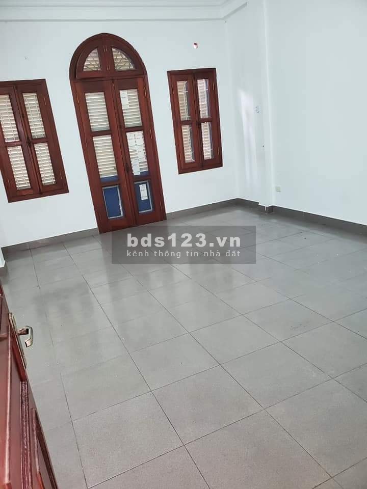 Biệt phủ phố Bạch mai giảm sập sàn vì dịch diện tích 60m2, 3 tầng chỉ 3.1 tỷ