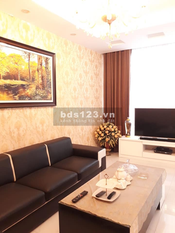Nhỉnh 6 tỷ có ngay nhà phố Hồng Tiền gara ô tô 7 chỗ kinh doanh đỉnh, dt 45m2, 5 tầng