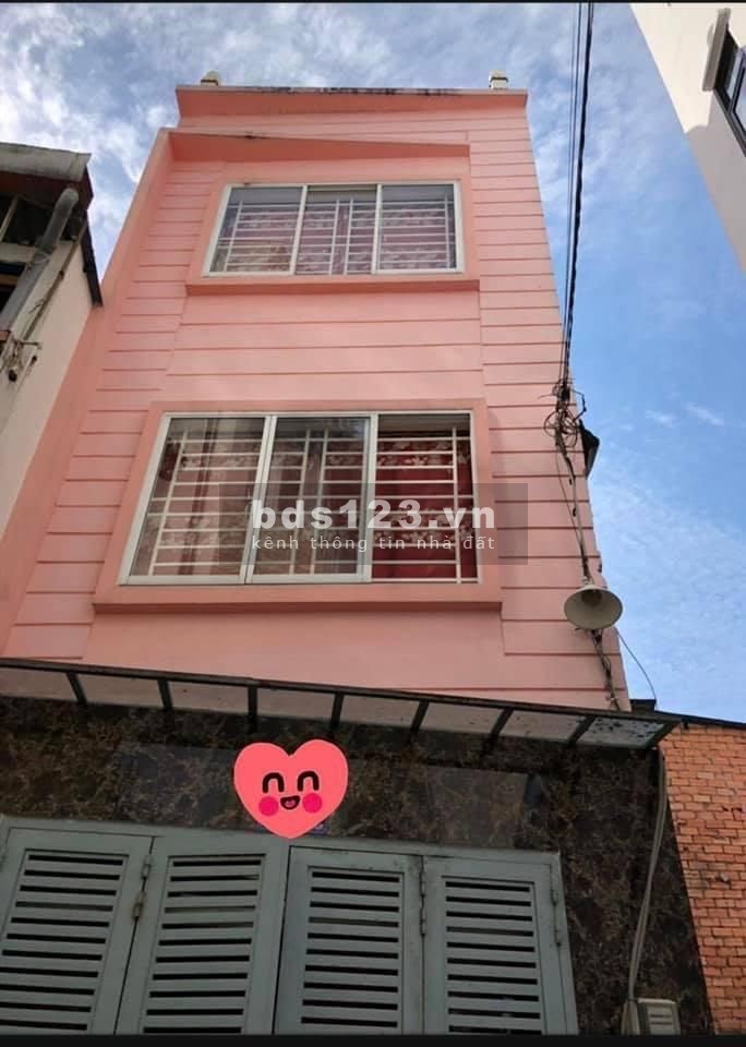 Bán nhà Hẻm xe hơi Nguyễn Thượng Hiền Quận Bình Thạnh giáp Phú Nhuận giá chỉ 4 tỷ