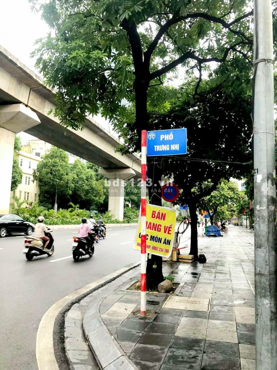 Bán nhà mặt phố Trưng Nhị cổng chợ Hà Đông, vị trí đẹp nhất Quấn, kd sầm uất