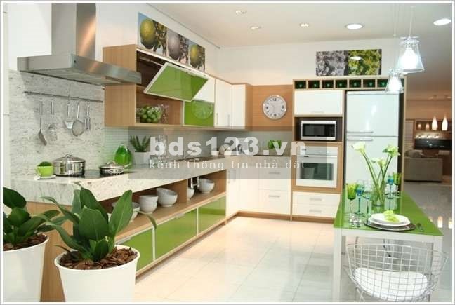 Bán nhà phố Doãn Kế Thiện, sát đường ô tô dt 43m2, giá bán 3.2 tỷ, miễn môi giới