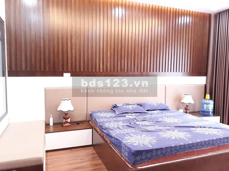 Nhỉnh 6 tỷ có ngay nhà phố Hồng Tiền gara ô tô 7 chỗ kinh doanh đỉnh, dt 45m2, 5 tầng