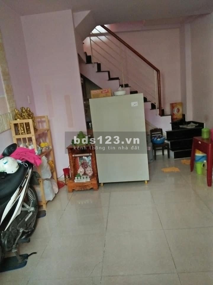 Bán nhà Hẻm xe hơi Nguyễn Thượng Hiền Quận Bình Thạnh giáp Phú Nhuận giá chỉ 4 tỷ