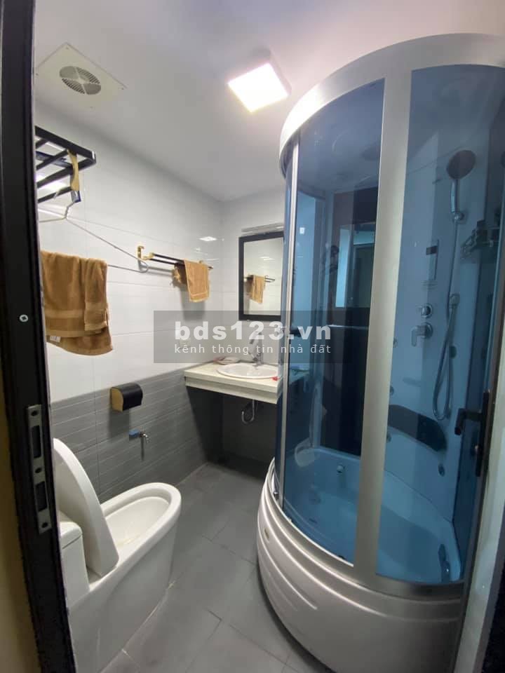 Hoàng Mai ô tô đỗ cửa tặng hết nội thất, dt 38m2, đúc 5 tầng, giá nhỉnh 3 tỷ, sổ đẹp