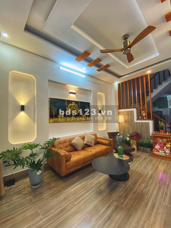 Sốc sốc sốc quá đi, nhà Tôn Đức Thắng, nội thất lung linh, diện tích sử dụng 45m2, giá 3 tỷ