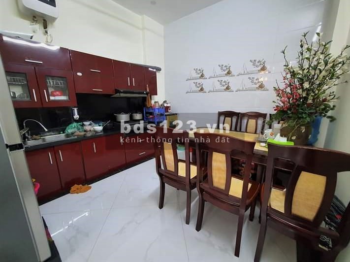 Chích Chủ Cần Bán Nhá Phố Mễ Trì Hạ, lô góc, 2 mặt phố ô tô vào kd 60m2, 5 tầng, giá 8.1 ty