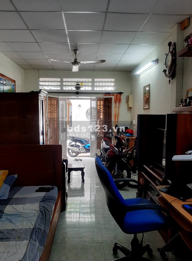 Cư xá Tự do, Tân Bình giá bán 5,5 tỷ, dt 53m2, đường Cách Mạng Tháng Tám 901218895