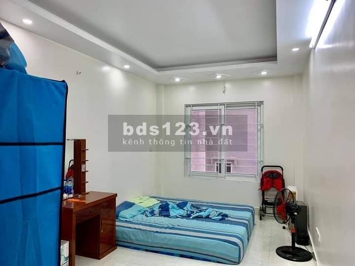 Bán Nhà HXH Đường Bà Hạt, Quận 10, diện tích sử dụng 28m2, 3 Tầng, Giá 5 Tỷ.