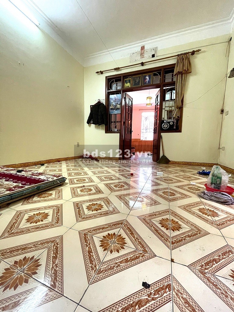 Bán nhà đất Doãn Kế Thiện diện tích sử dụng 110m2, mặt tiền 7.6m, chỉ 8.45 tỷ