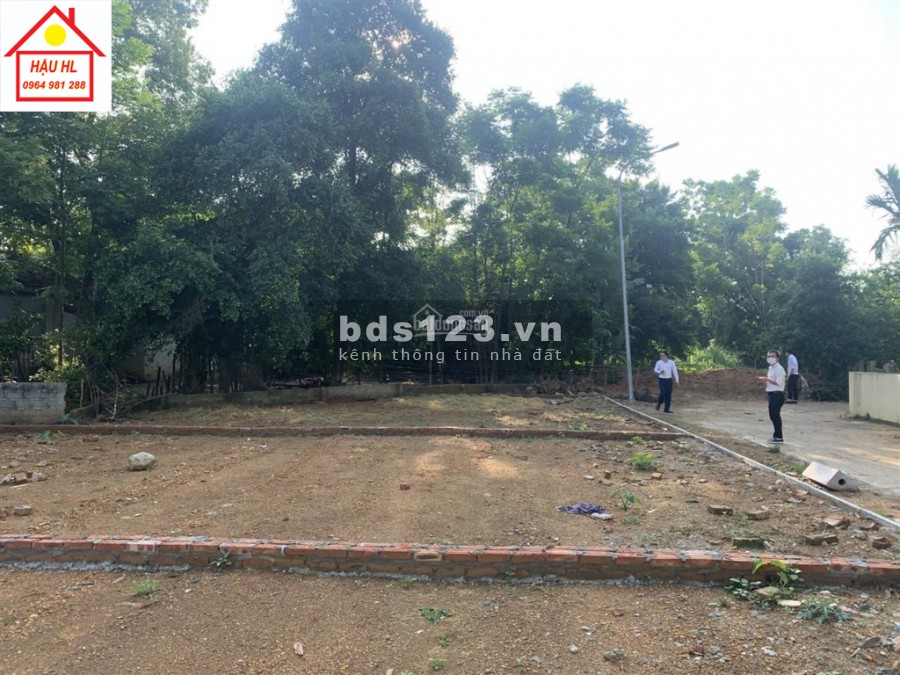 Bán gấp lô đất tại Phú Mãn - Nằm trong vùng lõi độ thị vệ tinh - Giá nhỉnh 1 tỷ.