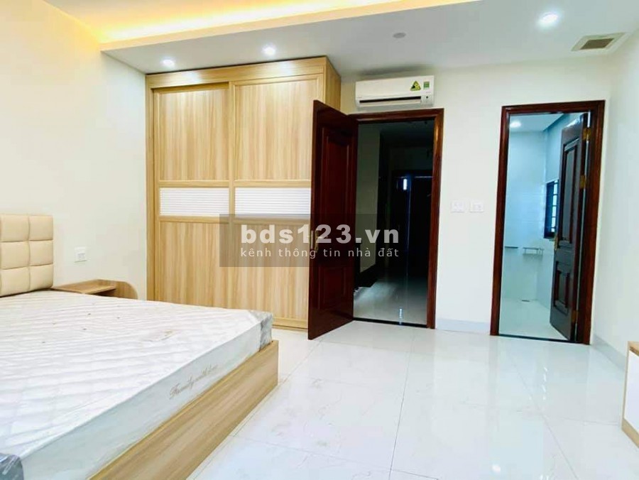 Siêu phẩm MP Tây Hồ, kinh doanh, lô góc,6 tầng thang máy 120m giad 35 tỷ