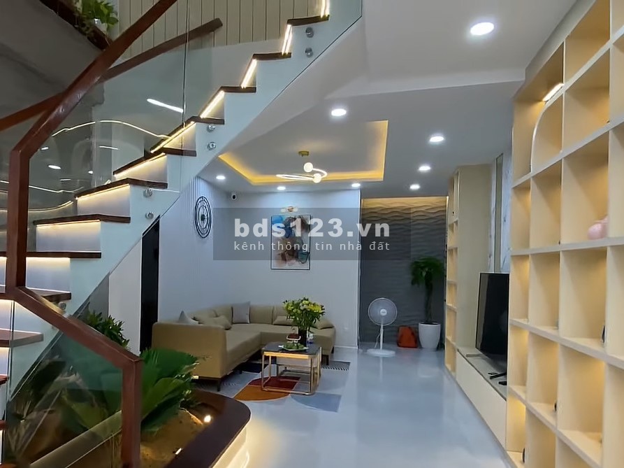 Bán Nhà 48m2, 5 Tầng HXH Phan Huy Ích, F15, Tân Bình, Giá Chỉ Nhỉnh 5 Tỷ
