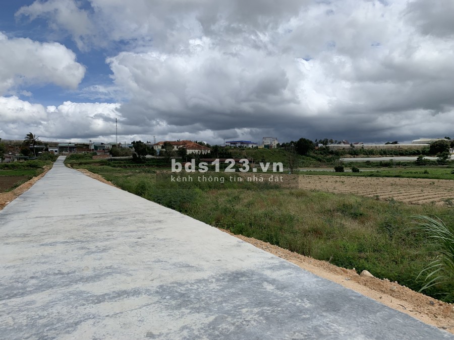 Bán đất gần khu công nghiệp Ka Đô Đơn Dương, đường số 27, Lâm Đồng, pháp lí đủ