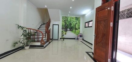 Nhà Đẹp Khương Đình, Thanh Xuân dt 50m2 5 tầng mt 5m, ở luôn, giá bán 5,6 tỷ