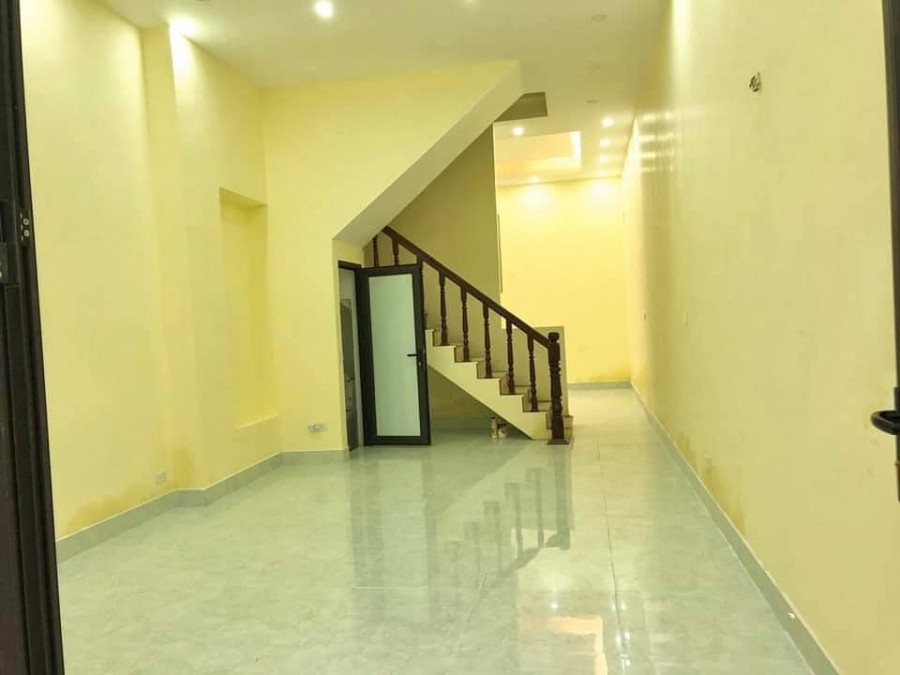 Bán nhà Khương Đình 55m2, MT 4m, phân lô, gần ô tô, gần Five Star chỉ 3.9 tỷ