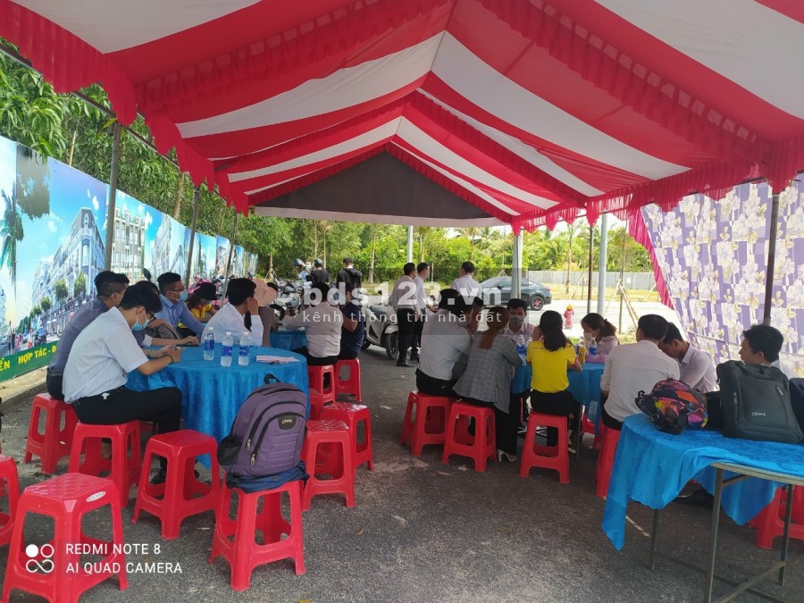 20 Nền sổ sẵn gần trung tâm Long Thành, Đối diện KCN Lộc An Đồng Nai, giá 1.3 tỷ