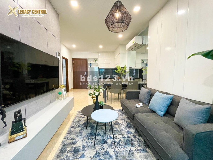 Bán căn hộ chung cư Dự án Legacy Central, sổ hồng riêng từng căn, giá 900 triệu