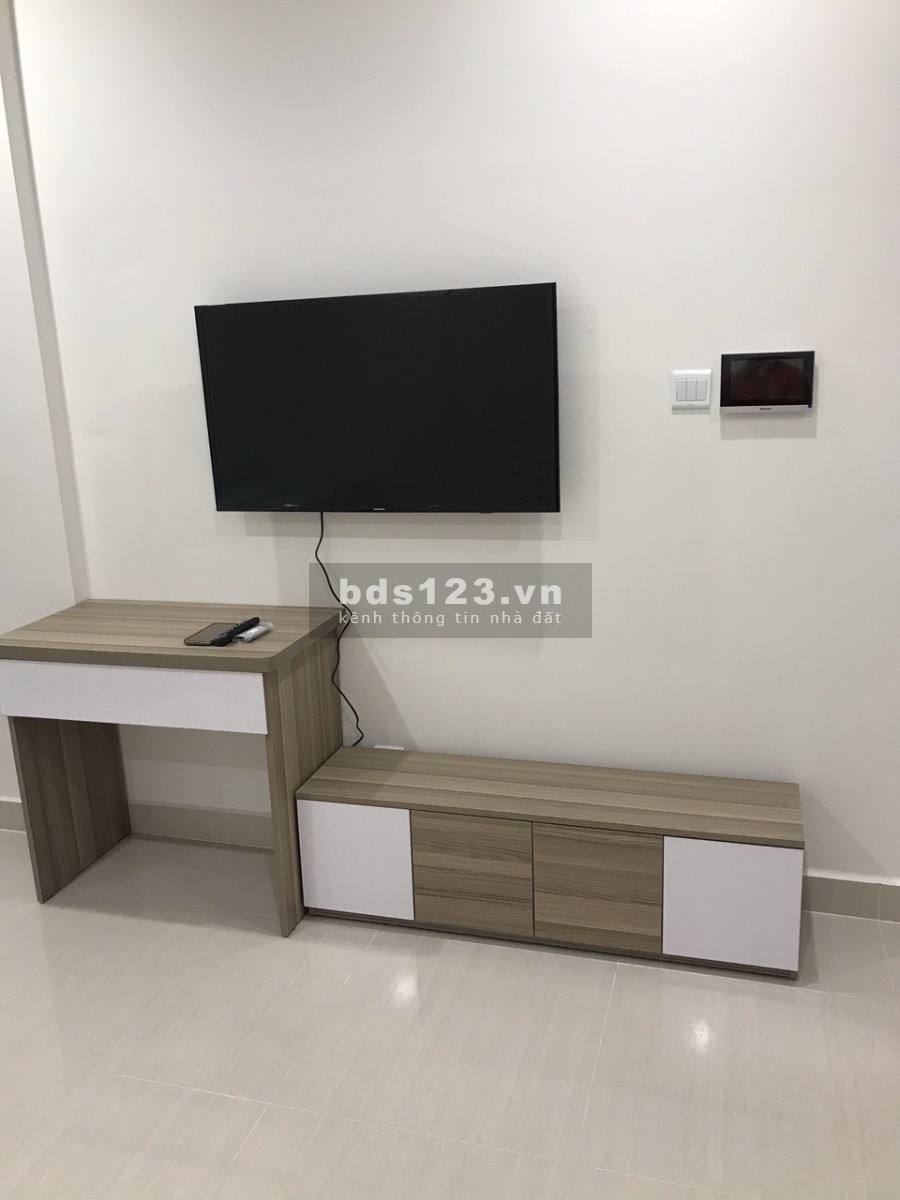Bán cắt lỗ 100 triệu căn Studio diện tích sử dung 34m2 Full nội thất, view ngoại khu