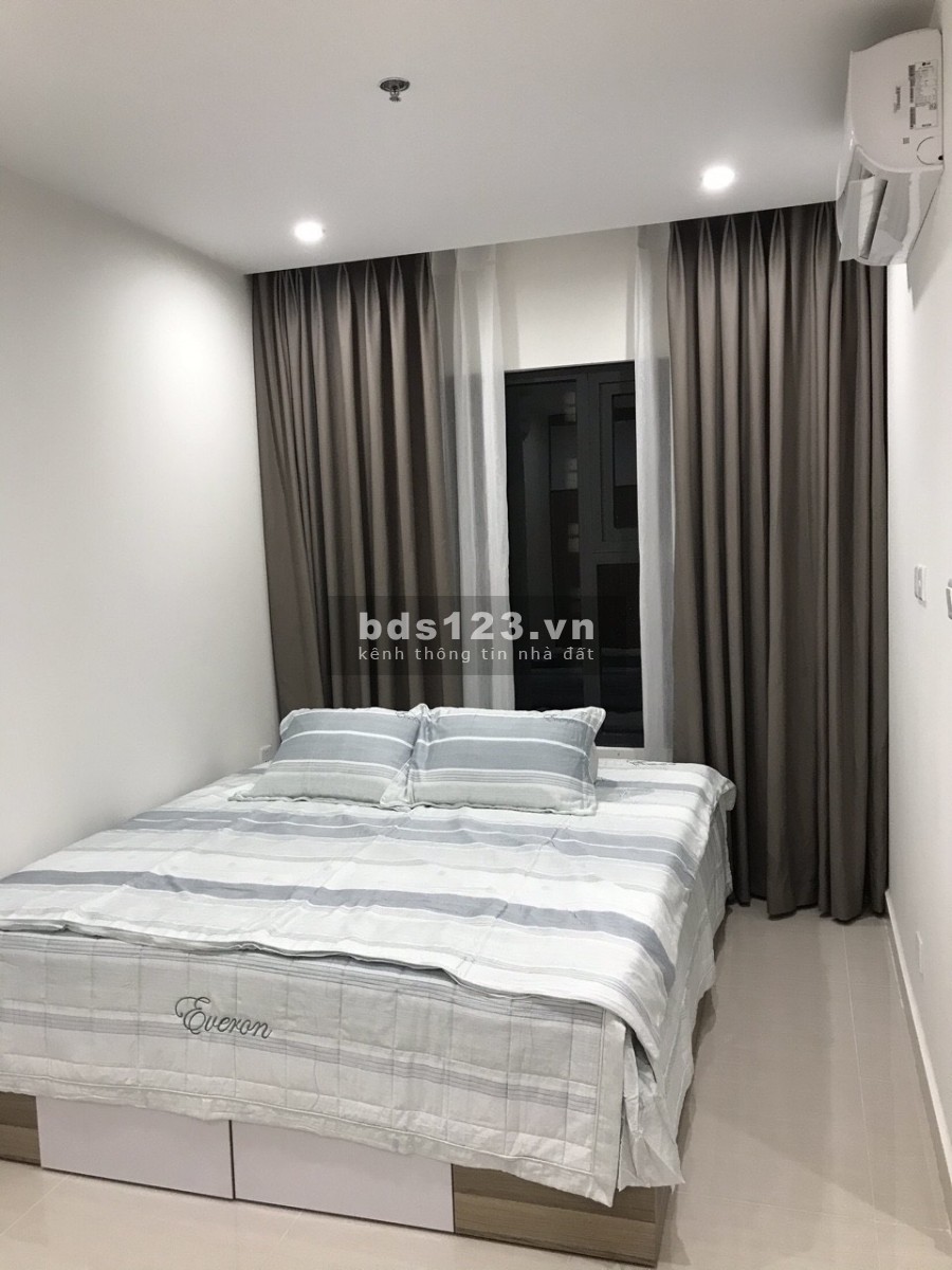 Bán cắt lỗ 100 triệu căn Studio diện tích sử dung 34m2 Full nội thất, view ngoại khu