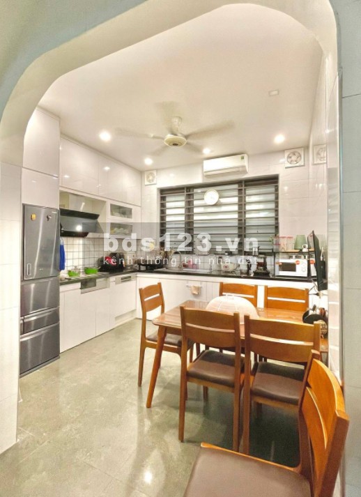 Bán nhà Lê Quang Đạo, gara phân lô dt 44m2, 4 tầng đúc, nội thất mt rộng chỉ nhỉnh 4 tỷ xíu