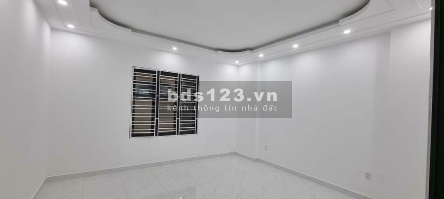 Bán nhà 3 tầng Miếu Hai Xã, 46m2 ngõ 3m chỉ 2,25 tỷ Nhà xây mới. nội thất cao cấp