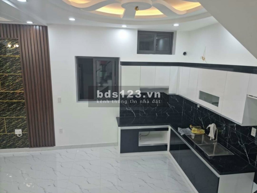 Bán nhà 3 tầng Miếu Hai Xã, 46m2 ngõ 3m chỉ 2,25 tỷ Nhà xây mới. nội thất cao cấp