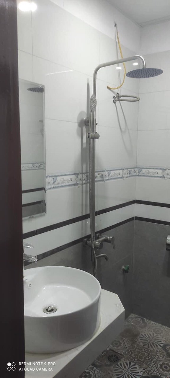 Bán nhà nguyên căn chỉ 2.37tỷ có ngay nhà mới đẹp 31m 5 tầng gần trung tâm Hà Đông