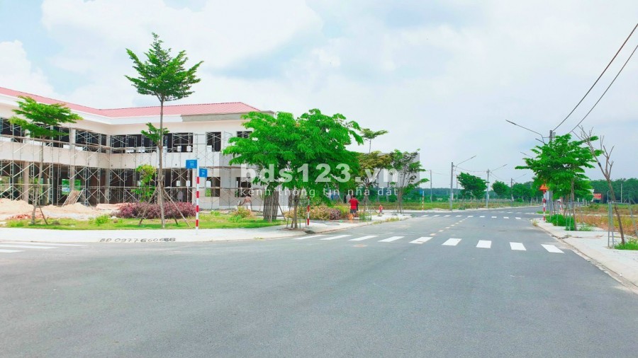 Bán lô đất chính chủ, diện tích sử dụng 100m2 chỉ 400 triệu tại khu công nghiệp Bàu Bàng ️