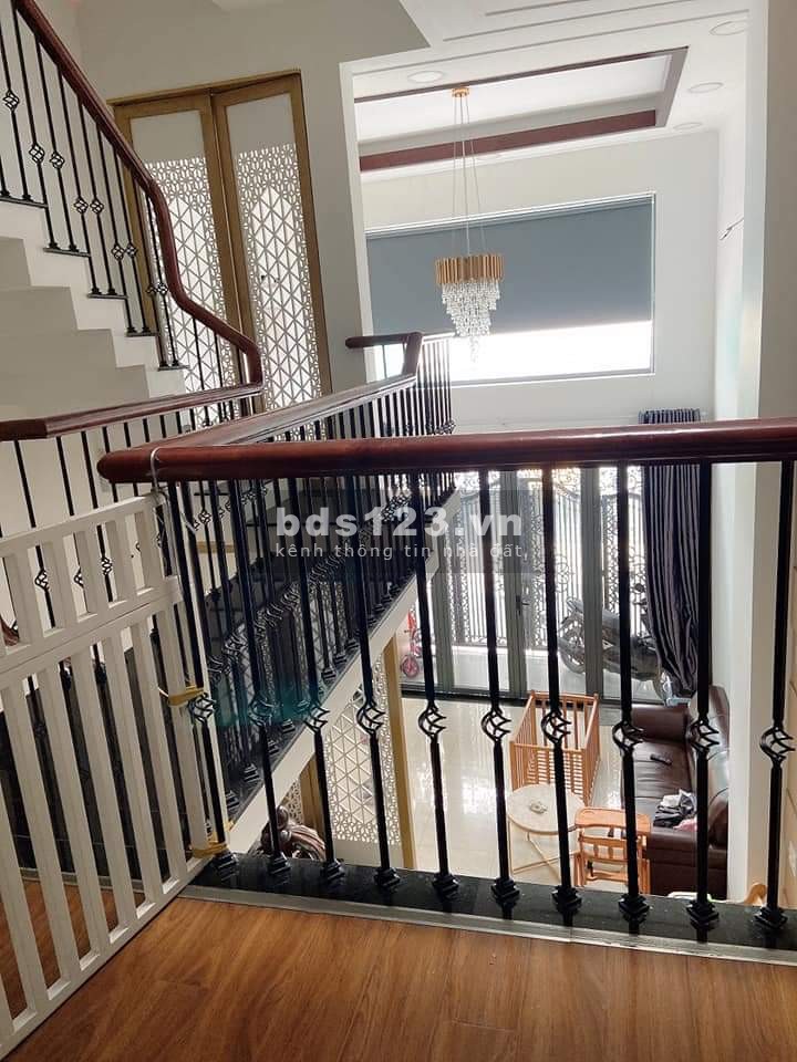 Trống nhà nguyên căn Nguyễn Oanh, siêu đẹp sang, khu Vip giá bán 7.4 tỷ