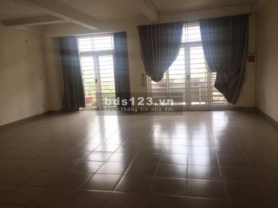 Bán nhà Lê Văn Quới Quận Bình Tân, hẻm 6m, giá bán 3.75 tỷ, lh 0772695942