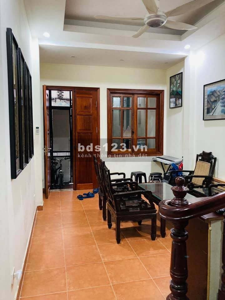 Nhà phố Lê Hồng Phong Ông Ích Khiêm, 52m2 *4Tầng, gần Lăng Bác, ngõ thông, 2 mặt ngõ, giá 7,75 tỷ